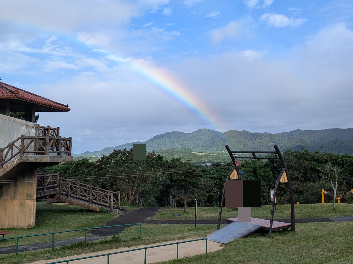 旅先で偶然出会った虹。自然が見せてくれる最高のご褒美