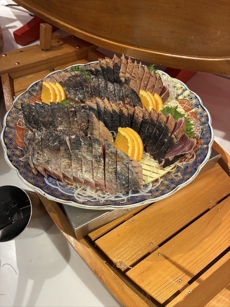 藁焼き風カツオのたたき大皿